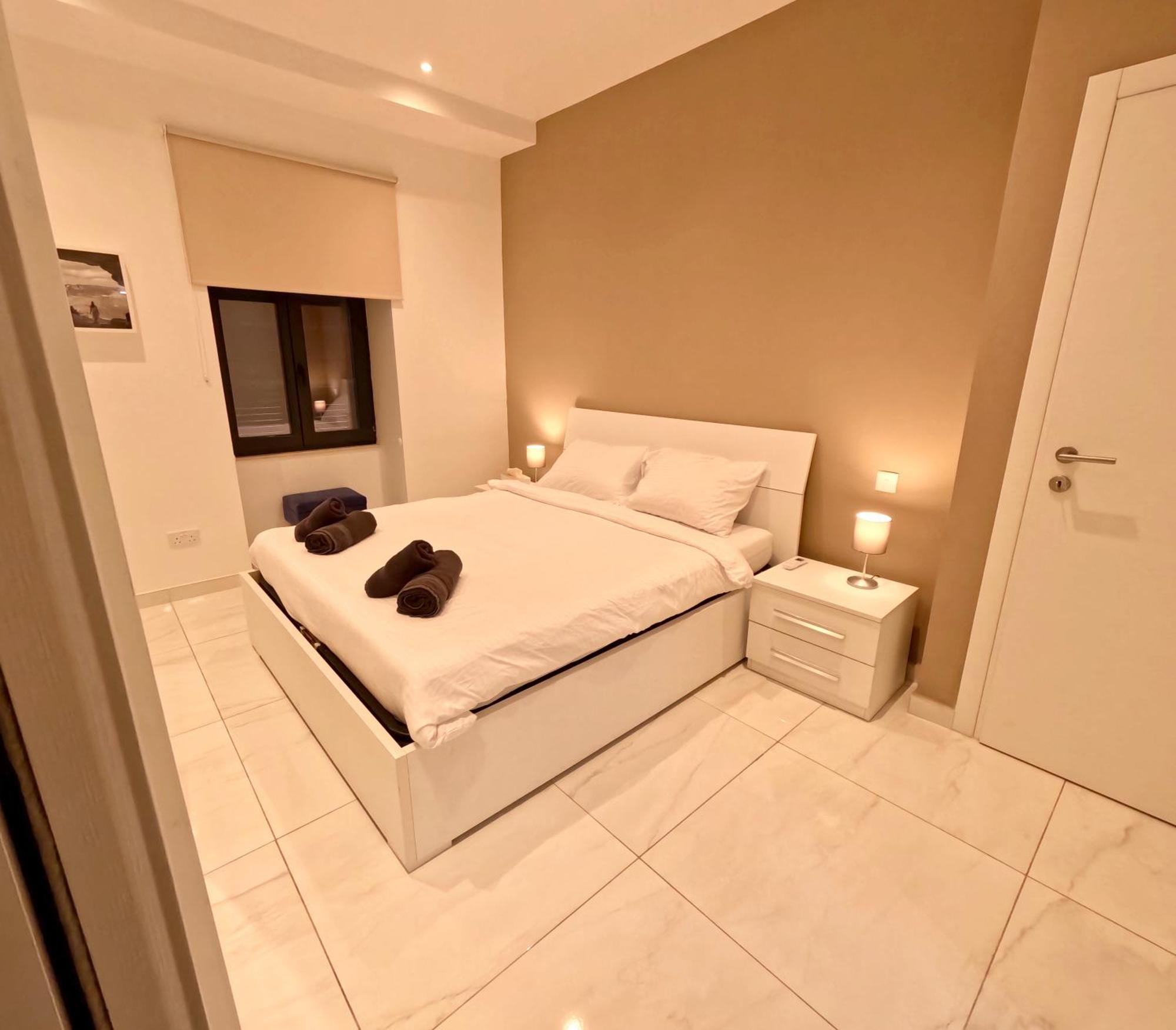 Modern Apartment In St Julian'S Malta, With Breathtaking Views Of Spinola Bay Saint Julian's Exteriér fotografie