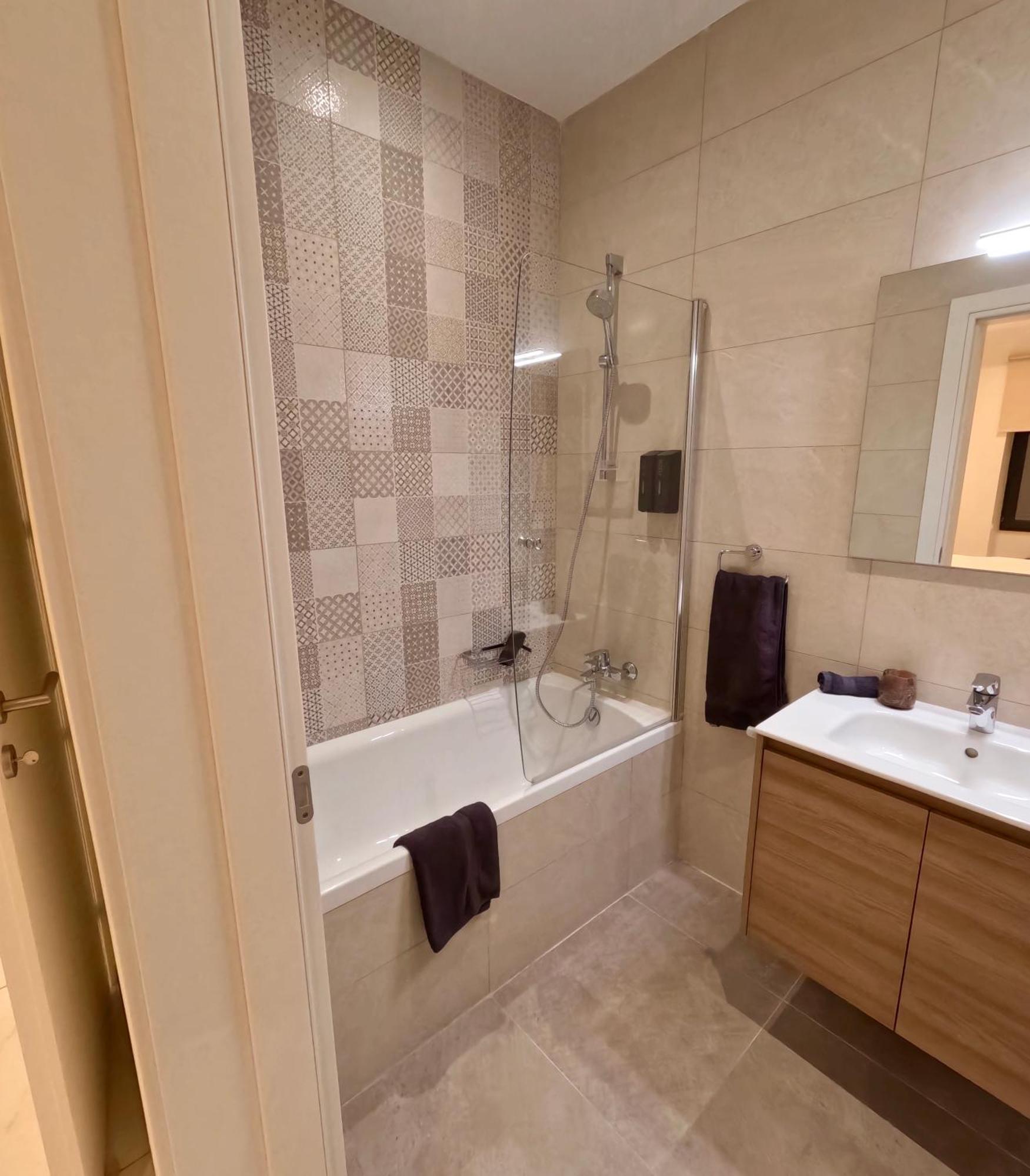 Modern Apartment In St Julian'S Malta, With Breathtaking Views Of Spinola Bay Saint Julian's Exteriér fotografie